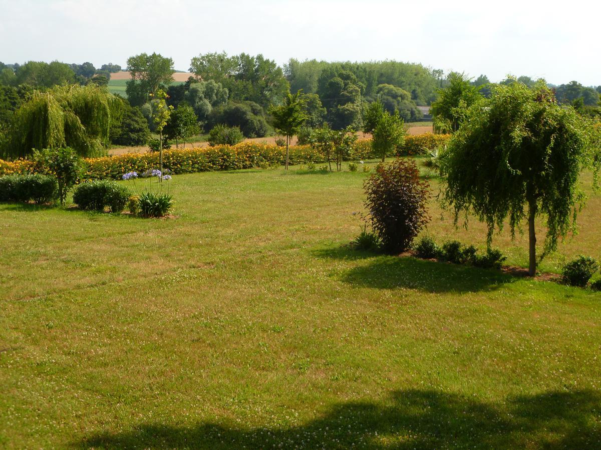 Camping Le Freche A L'Ane Pléboulle Exterior photo